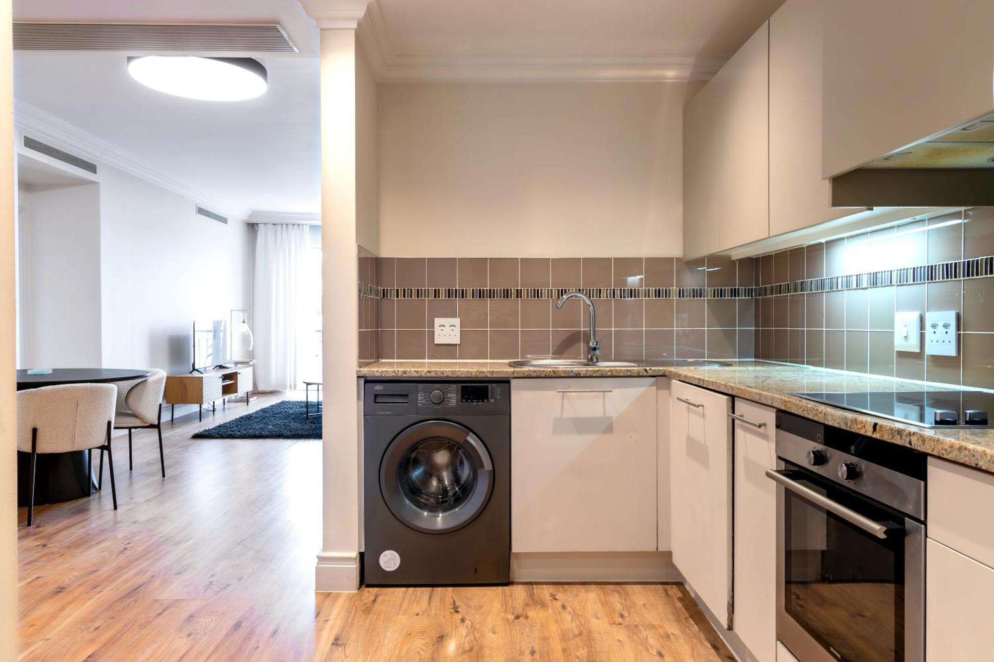 2bdr Close To V&a Waterfront - Apt621
